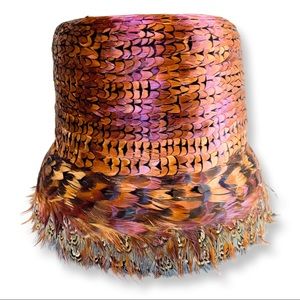 EXQUISITE 1960’s Feathered felt hat by Rothschild